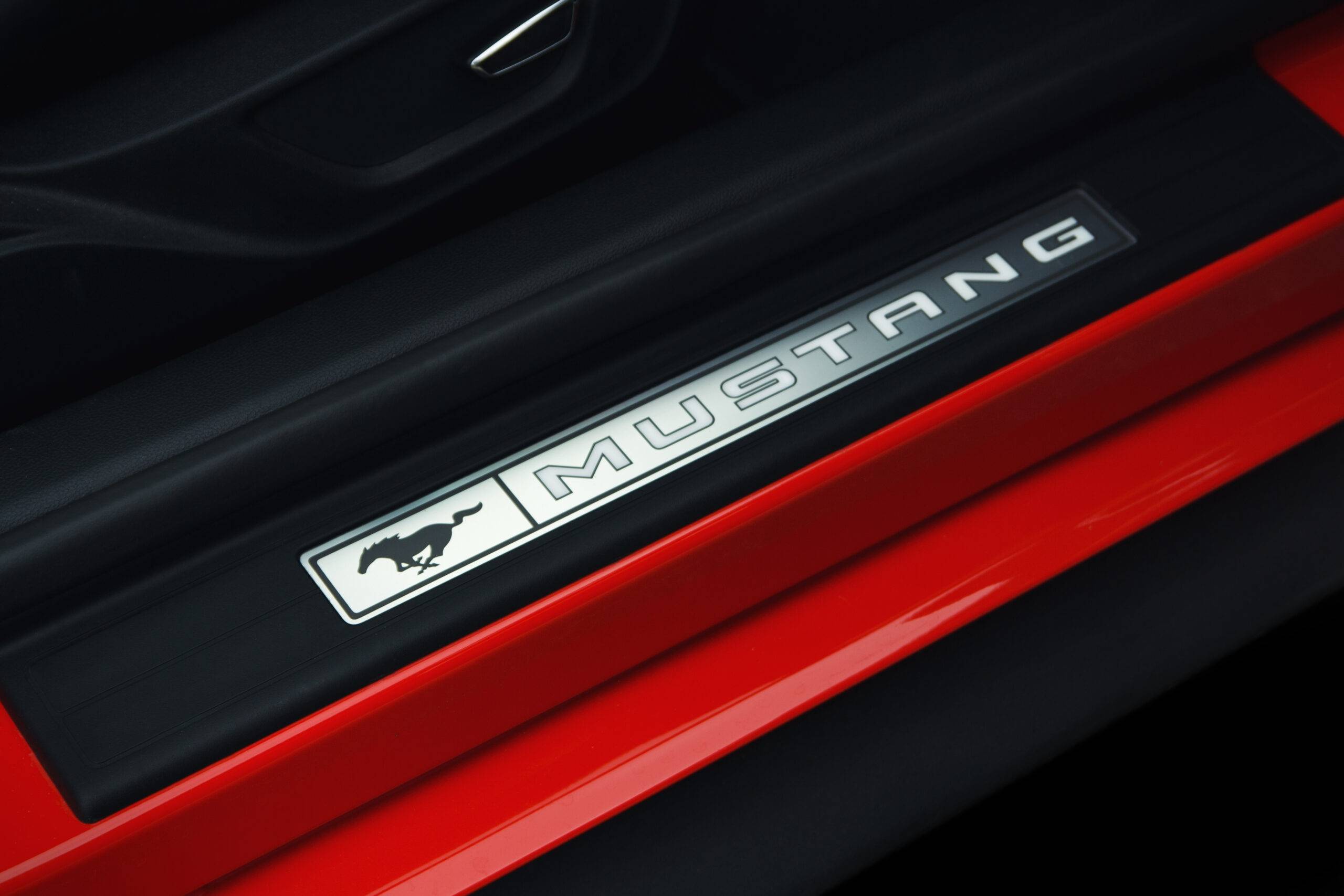 Ford Mustang 2015 Details